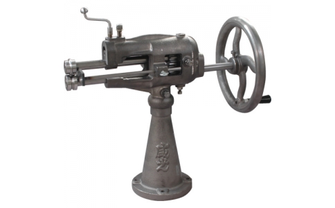 （株）盛光  HL-MB  盛光　紐出ロール機　中型紐出・ヘチ折兼用