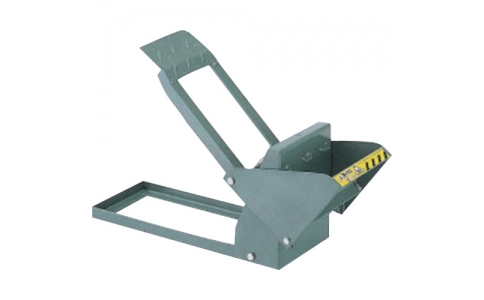 （株）小山刃物製作所  K-2  モクバ印　空き缶つぶし　ぺちゃ君