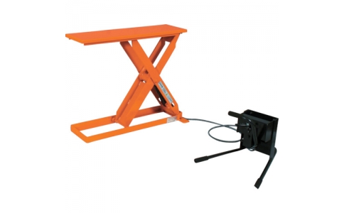 トラスコ中山（株）  4989999681000  ＴＲＵＳＣＯ　スリムリフト２５０ｋｇ　足踏式　８００Ｘ３００