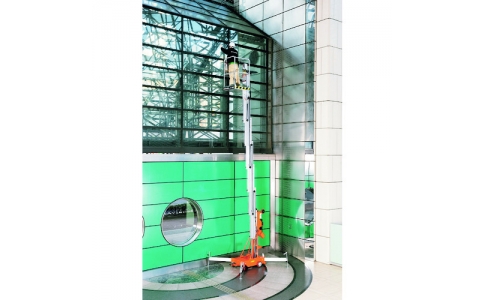 長谷川工業（株）  UL15EI-AC  ハセガワ　マスト式高所作業台　４．７ｍ