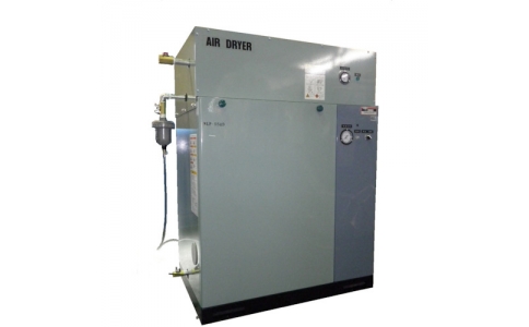 （株）富士コンプレッサー製作所  NLP-55RDMT-6  富士　ドライヤ付一段圧縮パッケージ形コンプレッサ　６０Ｈｚ