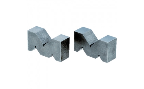 新潟精機（株）  4975846301450  ＳＫ　鋳鉄製精密ＶブロックＡ型　１５０ｍｍ