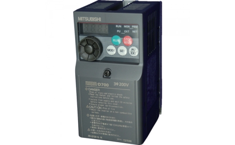 三菱電機（株）  FR-D720-0.1K  三菱電機　汎用インバータ　ＦＲＥＱＲＯＬ－Ｄ７００シリーズ