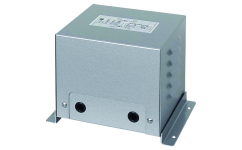 因幡電機産業（株）  SB-200AJB  ＪＡＰＰＹ　単相降圧トランス　単相単巻　ケース入り　２００ＶＡ