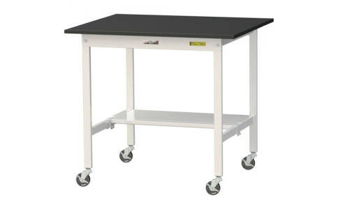 山金工業（株）  SLKC-975T-BKW  ヤマテック　ワークテーブルＬＡＢシリーズ　移動式Ｈ８２５ｍｍ　半面棚板付　ケミテクト天板　Ｗ９００×Ｄ７５０