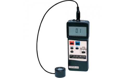 （株）カスタム  UVA-365  カスタム　紫外線強度計