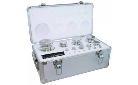 （株）エー・アンド・デイ  AD1605-10KE2  Ａ＆Ｄ　校正用分銅　ＯＩＭＬ型組分銅　Ｅ２級　１０ｋｇセット　ＡＤ１６０５－１０ＫＥ２