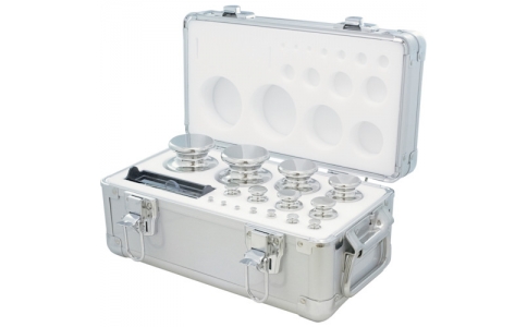 （株）エー・アンド・デイ  AD1605-5KF1-J  Ａ＆Ｄ　校正用分銅　ＯＩＭＬ型組分銅　Ｆ１級　５ｋｇセット　ＪＣＳＳ校正証明書付　ＡＤ１６０５－５ＫＦ１－Ｊ