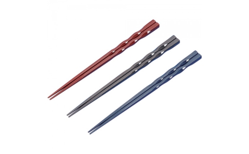 蝶プラ工業（株）  972059  蝶プラ　木の葉箸　２２．０ｃｍ（バラ）墨