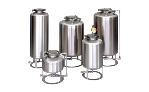 ユニコントロールズ（株）  TMC10-LG  ユニコントロールズ　液面計付ステンレス加圧容器　容量１０Ｌ