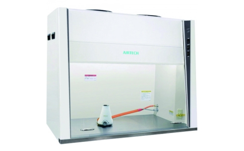 東京硝子器械（株）  720-25-35-26  ＴＧＫ　クリーンベンチ　ＫＶＭ－１００７