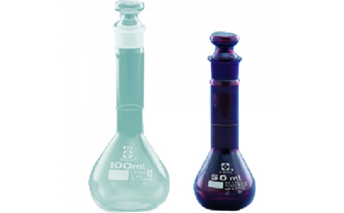 東京硝子器械（株）  371-11-12-08  ＴＧＫ　短形メスフラスコ　透明　２５０ｍＬ