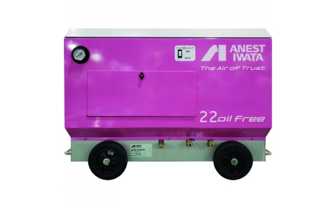 アネスト岩田（株）  CFUE22C-7  アネスト岩田　パッケージコンプレッサ　２．２ＫＷ　エンジン駆動