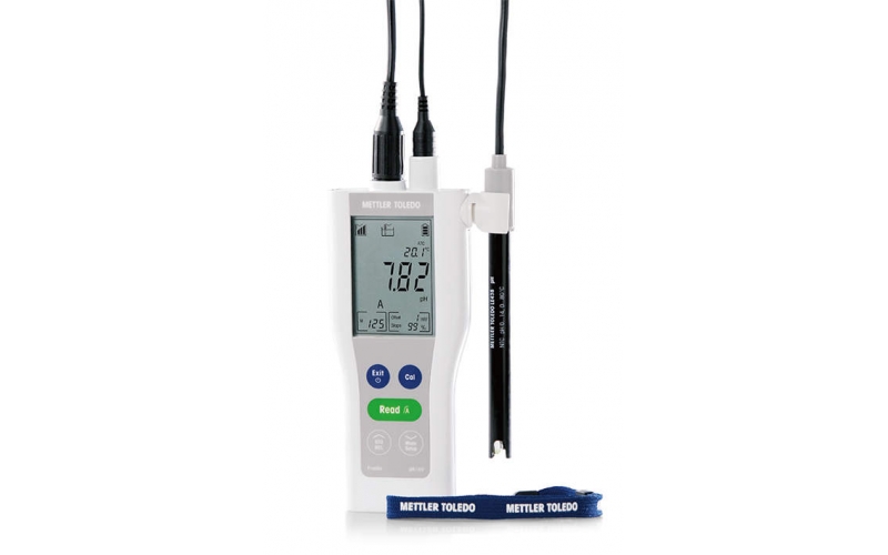 33-2005 METTLER TOLEDO Mttler Portable pH Meter Five Go F2 Kit