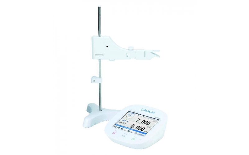 33-3008 HORIBA Horiba F-73T pH and water quality meter LAQUA