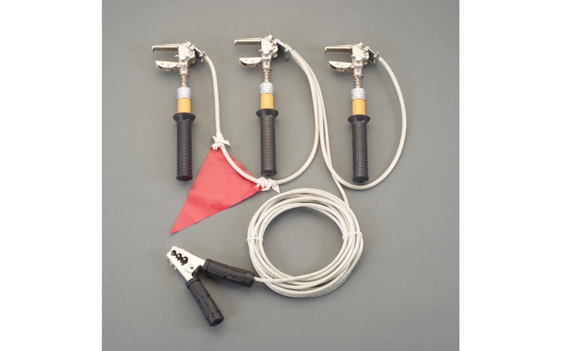 Product number:EA707DW-12  Product name: 6.6KV [narrow type] Earth clip (for cubicle universal use)