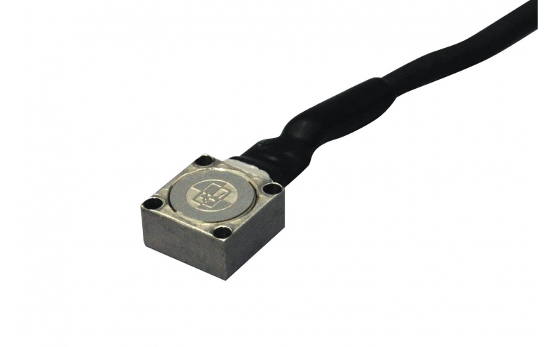 KYOWA  ASE-A-100 ±100 G Damped Acceleration Transducer for Crash Test