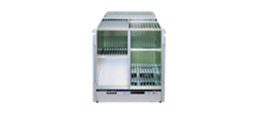 Wiener VME/VME64クレート 9U VME 6021 Series / 9U VME 6023 Series 型式 / 型番：VME 6021-911など