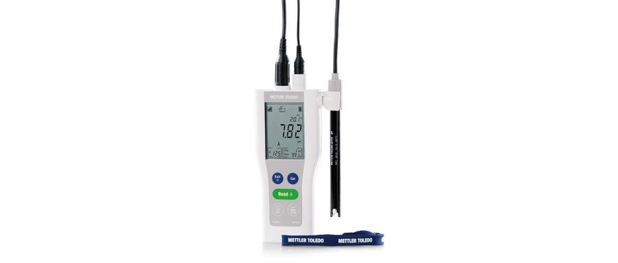 33-2005 METTLER TOLEDO Mttler Portable pH Meter Five Go F2 Kit