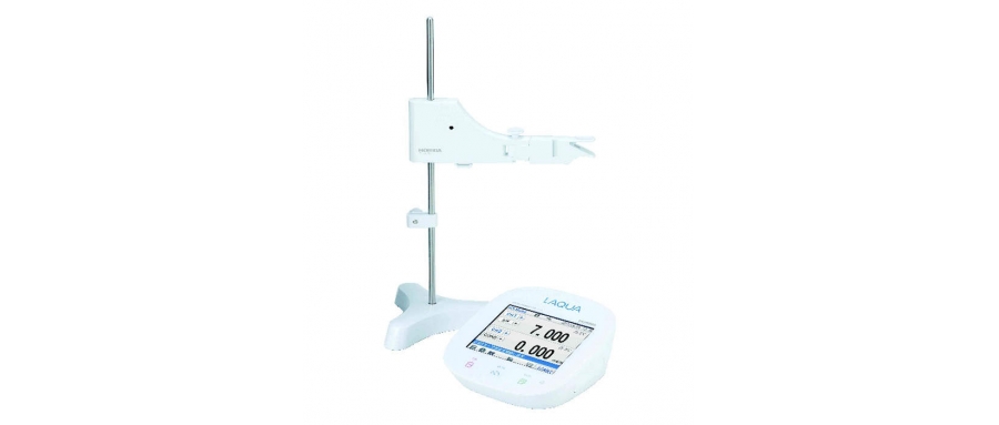 33-3008 HORIBA Horiba F-73T pH and water quality meter LAQUA